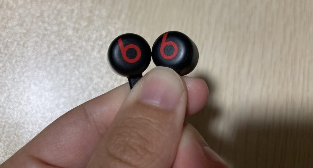 Beats Flexハウジング